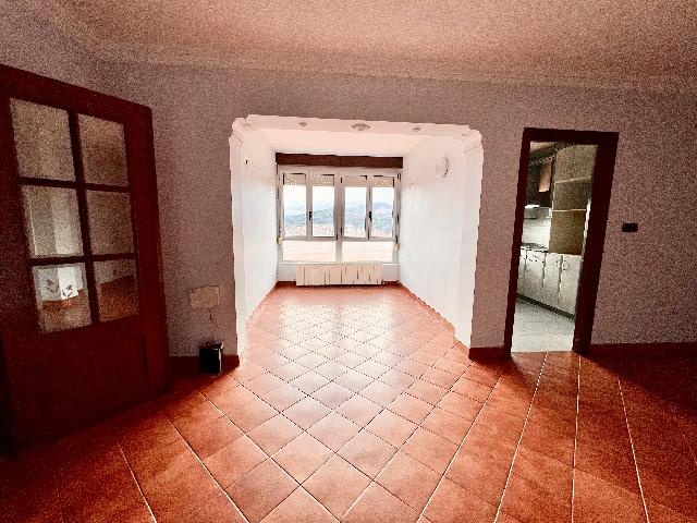 Imagen 9 Inmueble 288853 - Piso en venta en Etxebarri / Calle Valencia.