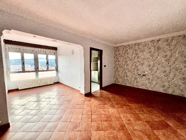 Imagen 7 Inmueble 288853 - Piso en venta en Etxebarri / Calle Valencia.