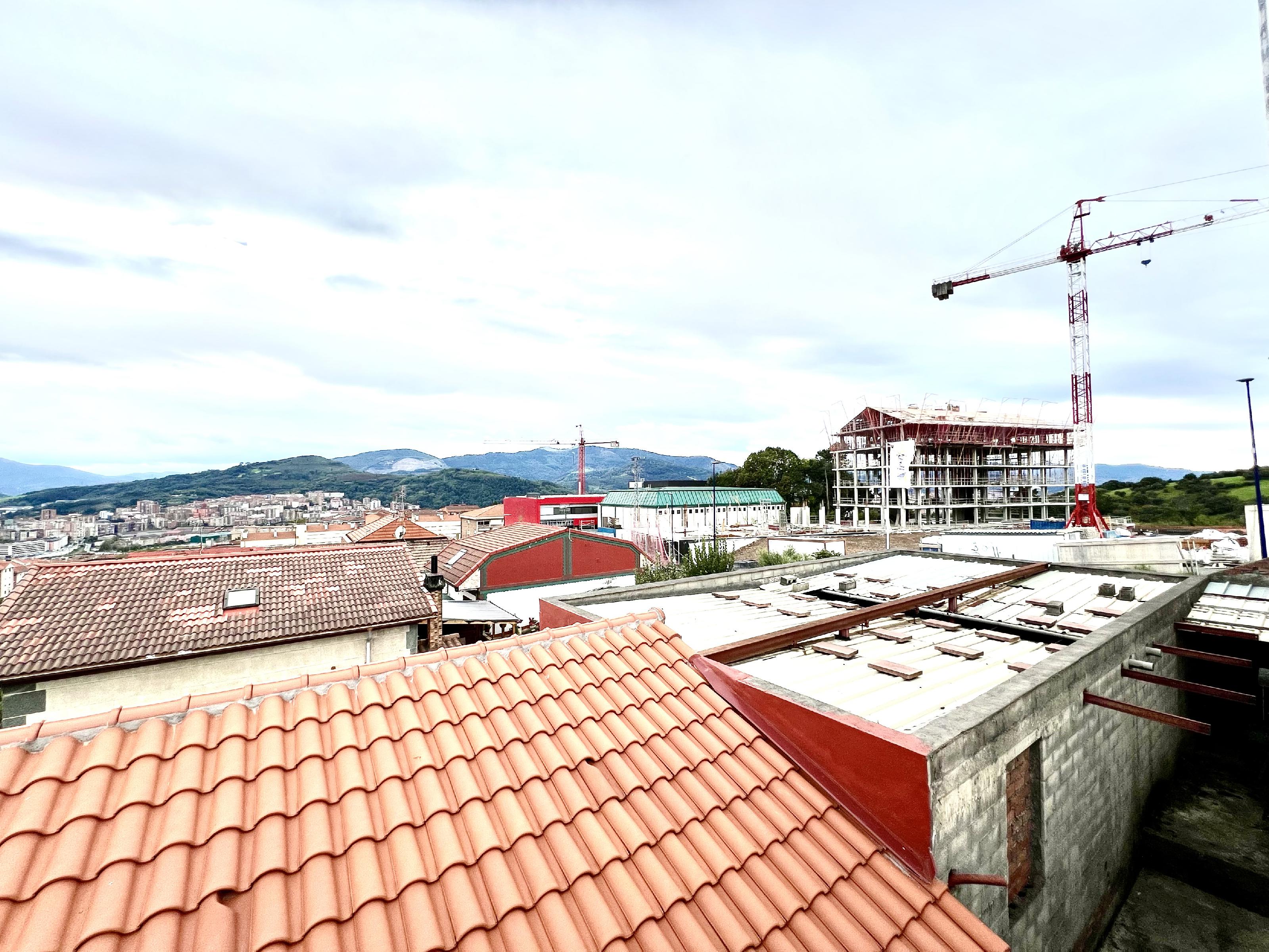 Imagen 30 Piso en venta en Etxebarri / Calle Valencia.