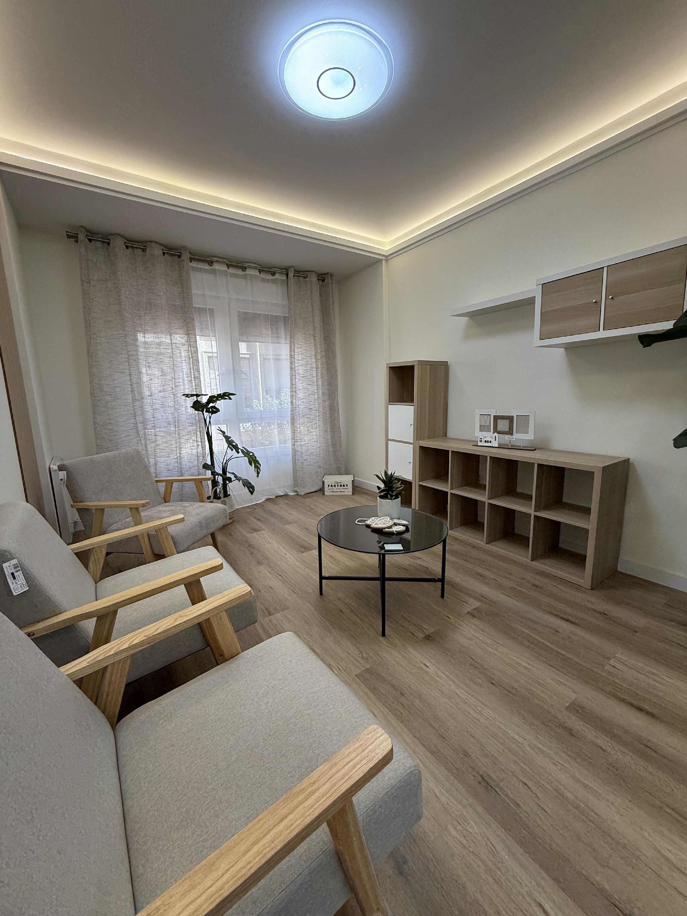 Imagen 8 Piso en venta en Barakaldo / Junto Paseo de los Fueros.