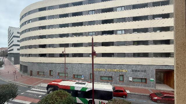 Imagen 25 Inmueble 300034 - Piso en venta en Barakaldo / Frente Casa Cultura Lutxana