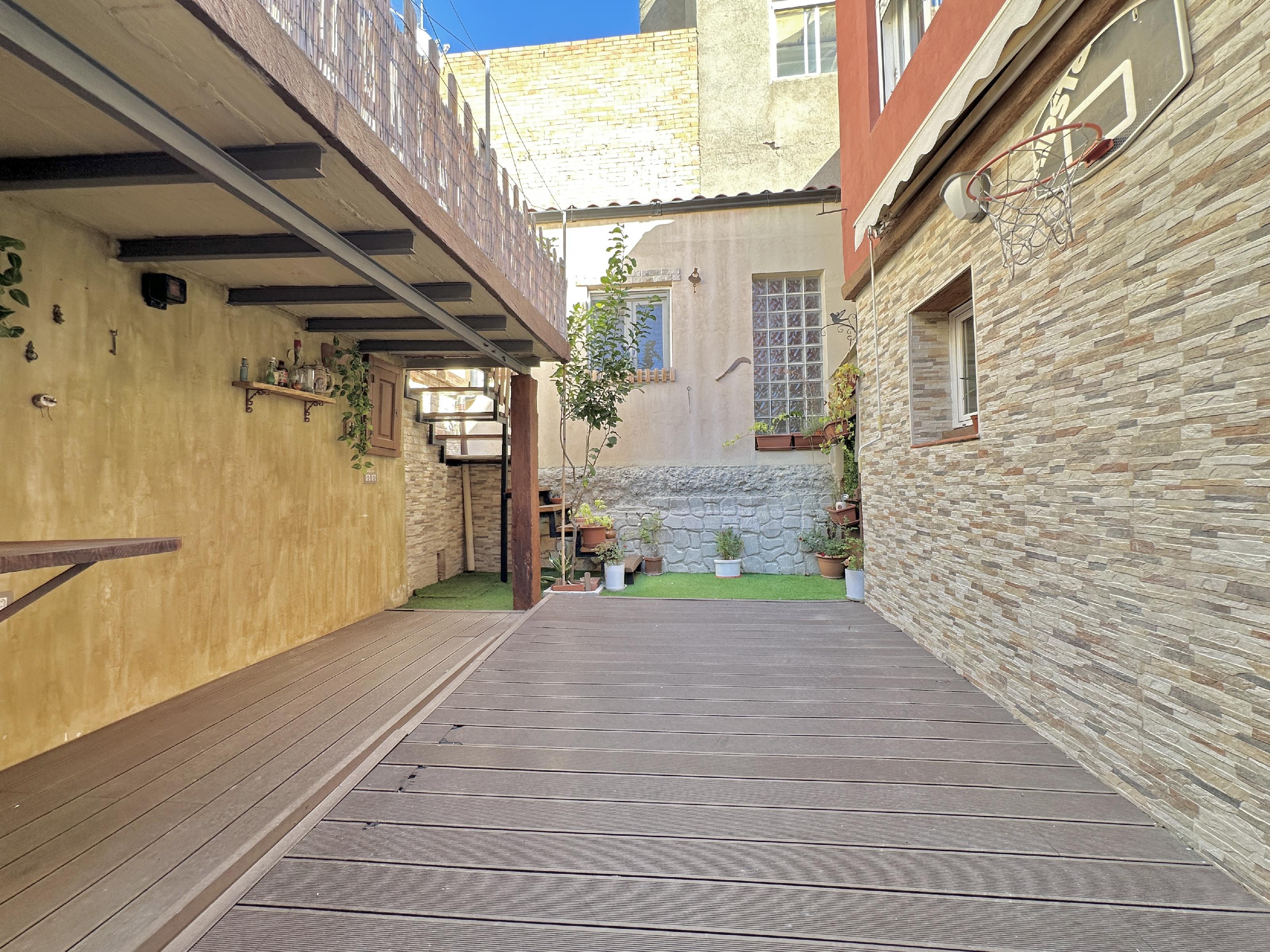 Imagen 15 Casa en venta en Molins De Rei / Próximo al barrio de les Guardioles