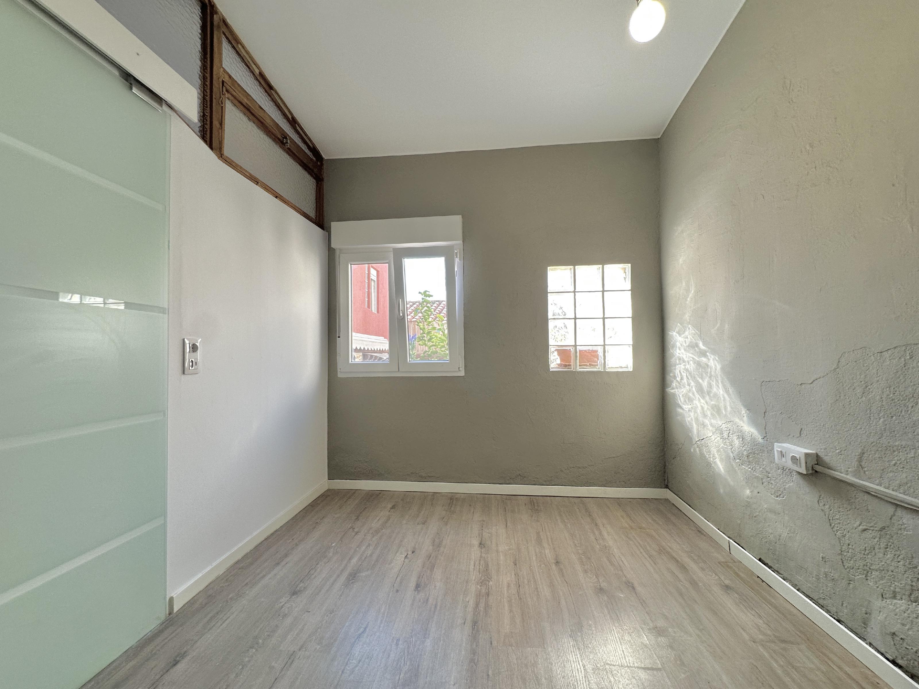 Imagen 32 Casa en venta en Molins De Rei / Próximo al barrio de les Guardioles