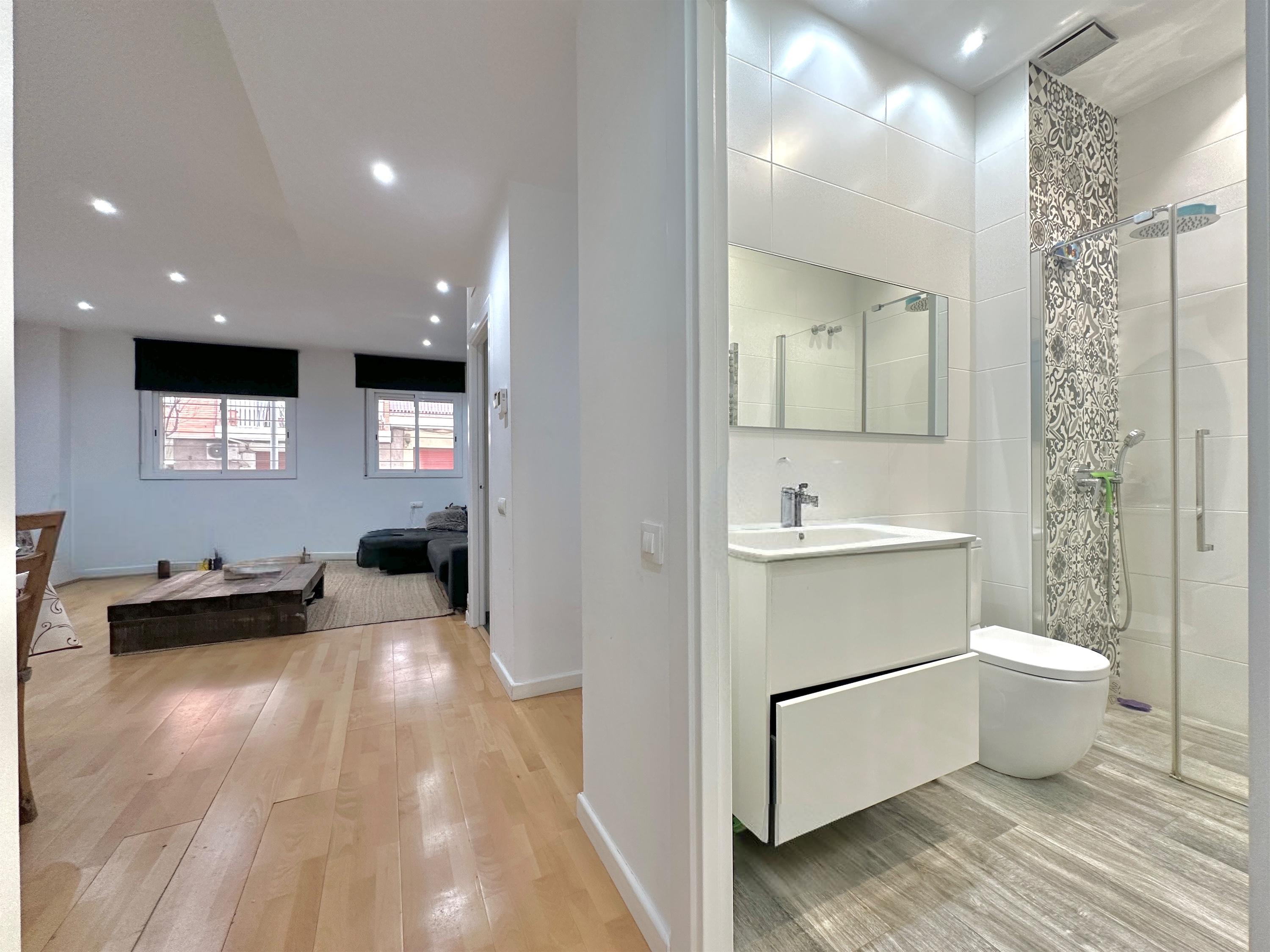 Imagen 35 Planta Baja en venta en Molins De Rei / Próximo al parque de la Mariona 