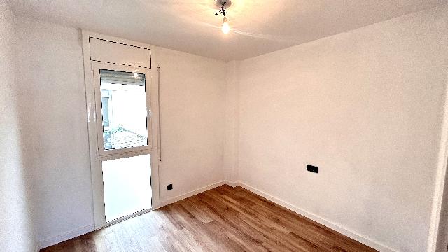 Imagen 21 Inmueble 301601 - Piso en venta en Sant Andreu De La Barca / Próximo al supermercado Dia (zona la Solana)