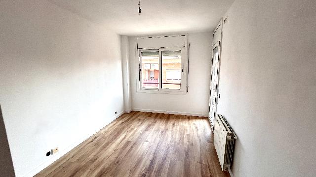 Imagen 40 Inmueble 301601 - Piso en venta en Sant Andreu De La Barca / Próximo al supermercado Dia (zona la Solana)