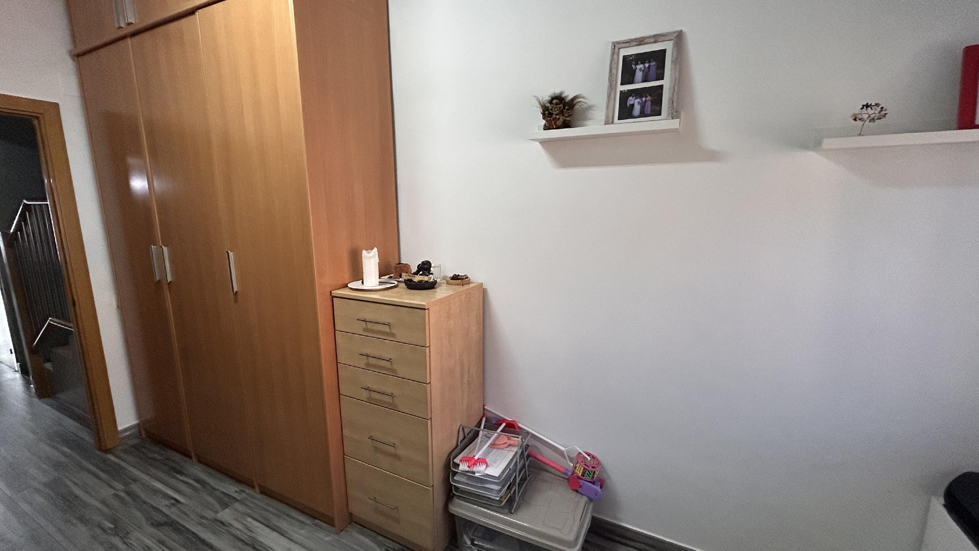 Imagen 25 Piso en venta en Sant Andreu De La Barca / Junto a la oficina de Correos La Solana
