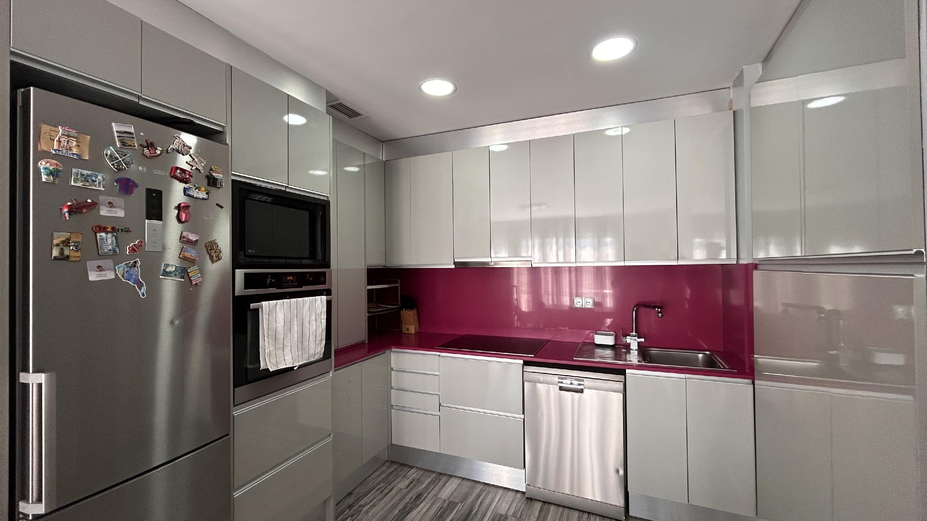 Imagen 10 Piso en venta en Sant Andreu De La Barca / Junto a la oficina de Correos La Solana