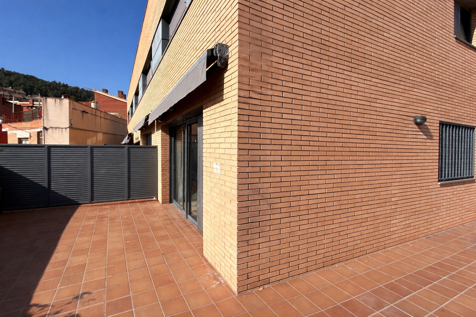 Imagen 9 Casa en venta en Sant Andreu De La Barca / Junto a la estación de Ferrocarriles Catalanes