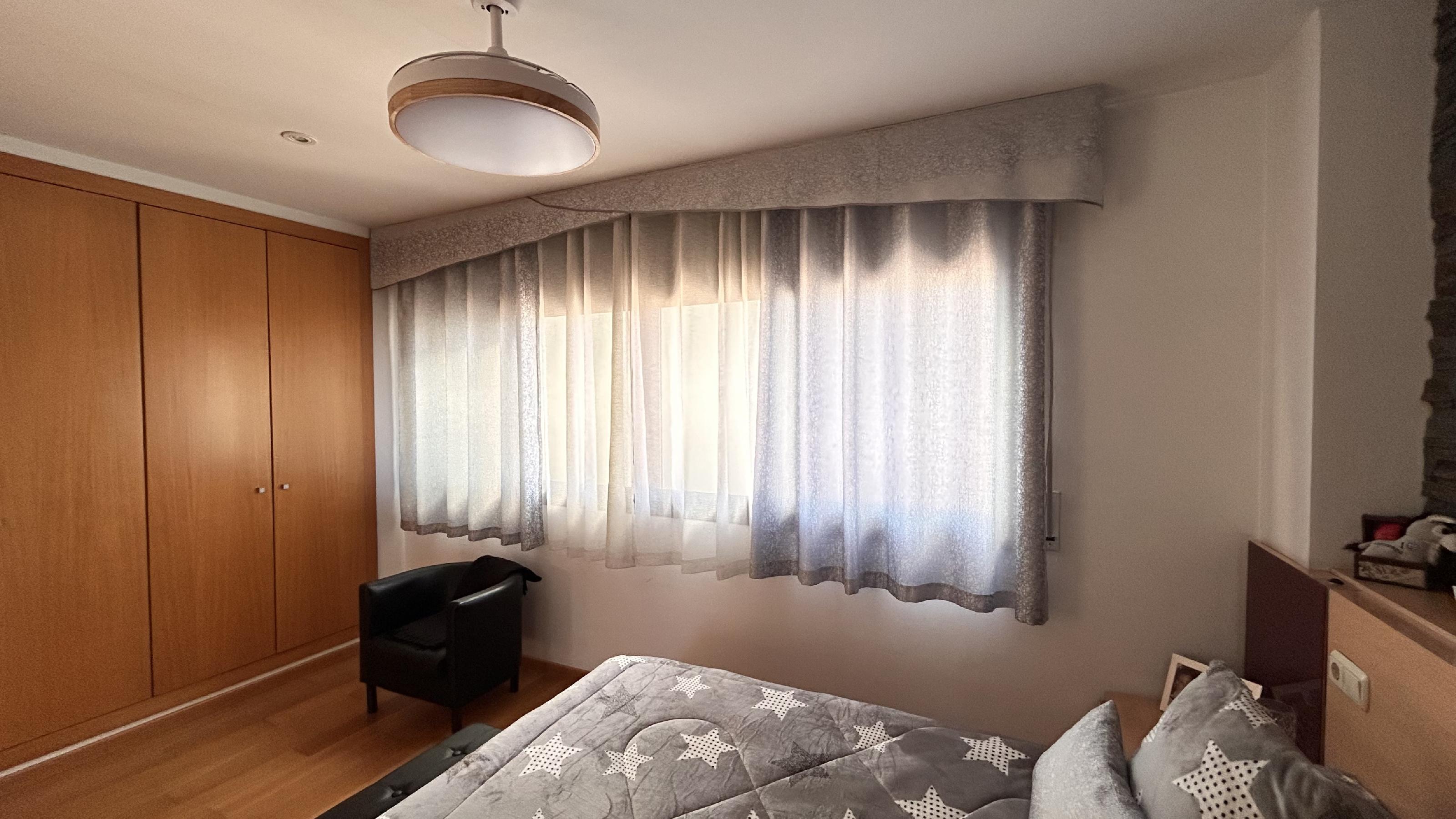 Imagen 22 Casa en venta en Sant Andreu De La Barca / Junto a la estación de Ferrocarriles Catalanes