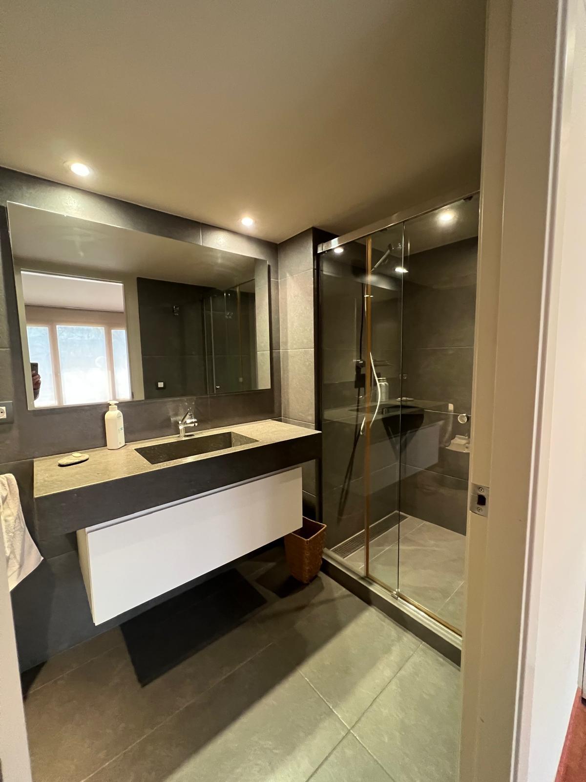 Imagen 11 Piso en venta en Barcelona / Avinguda de Roma - Carrer Tarragona 