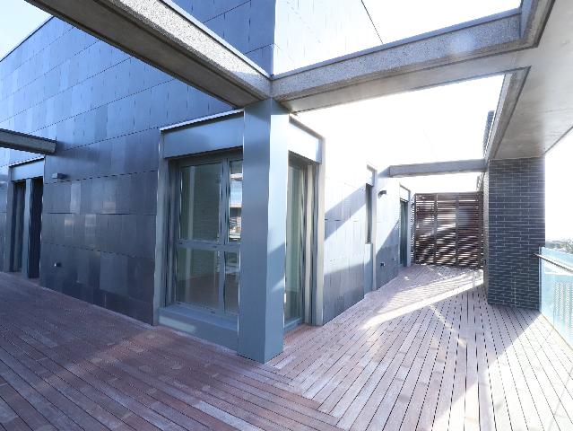 Imagen 8 Inmueble 291806 - Ático en venta en Esplugues De Llobregat / Avda Dels Traginers y profesor Barraquer