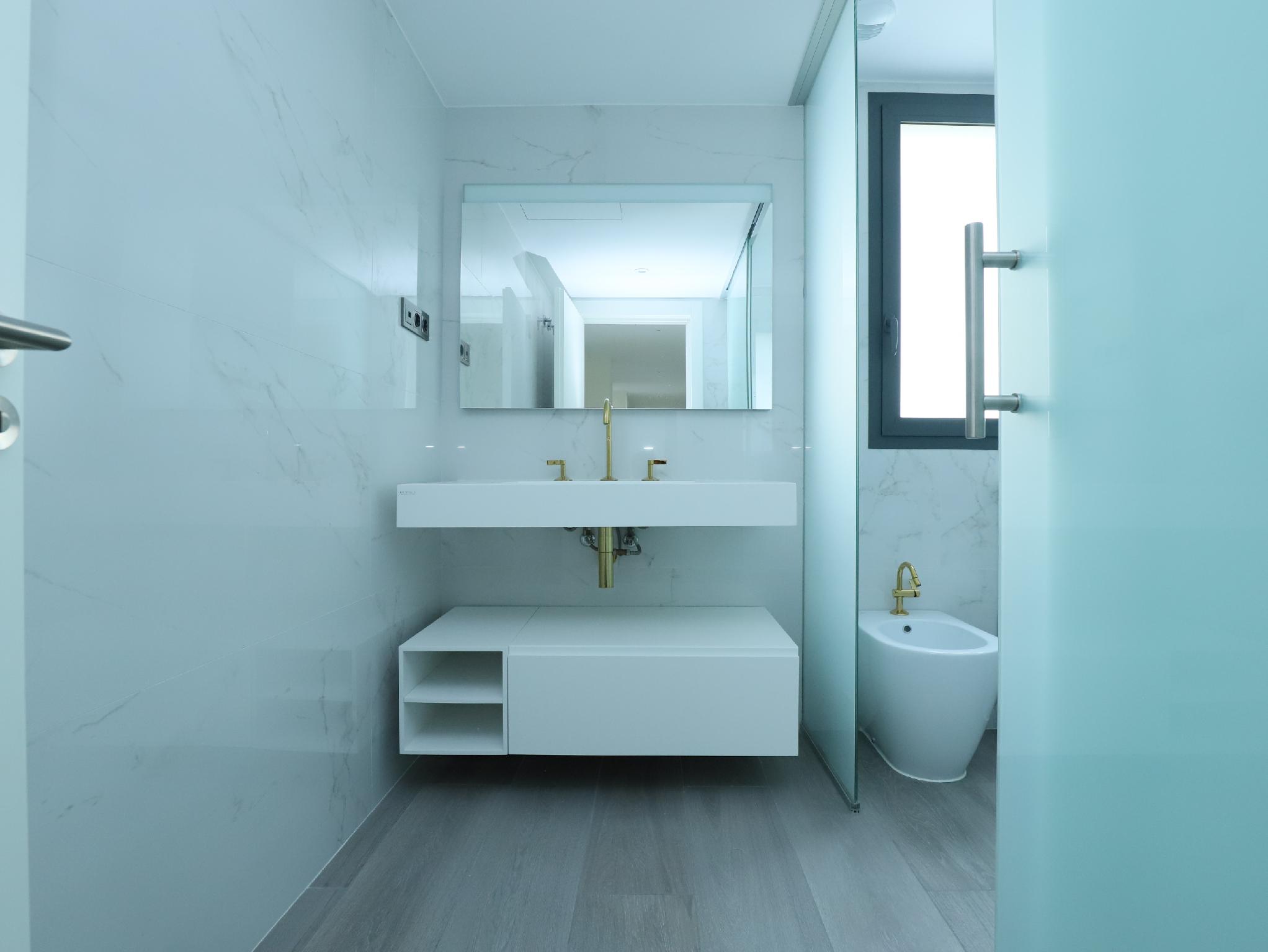 Imagen 21 Ático en venta en Esplugues De Llobregat / Avda Dels Traginers y profesor Barraquer