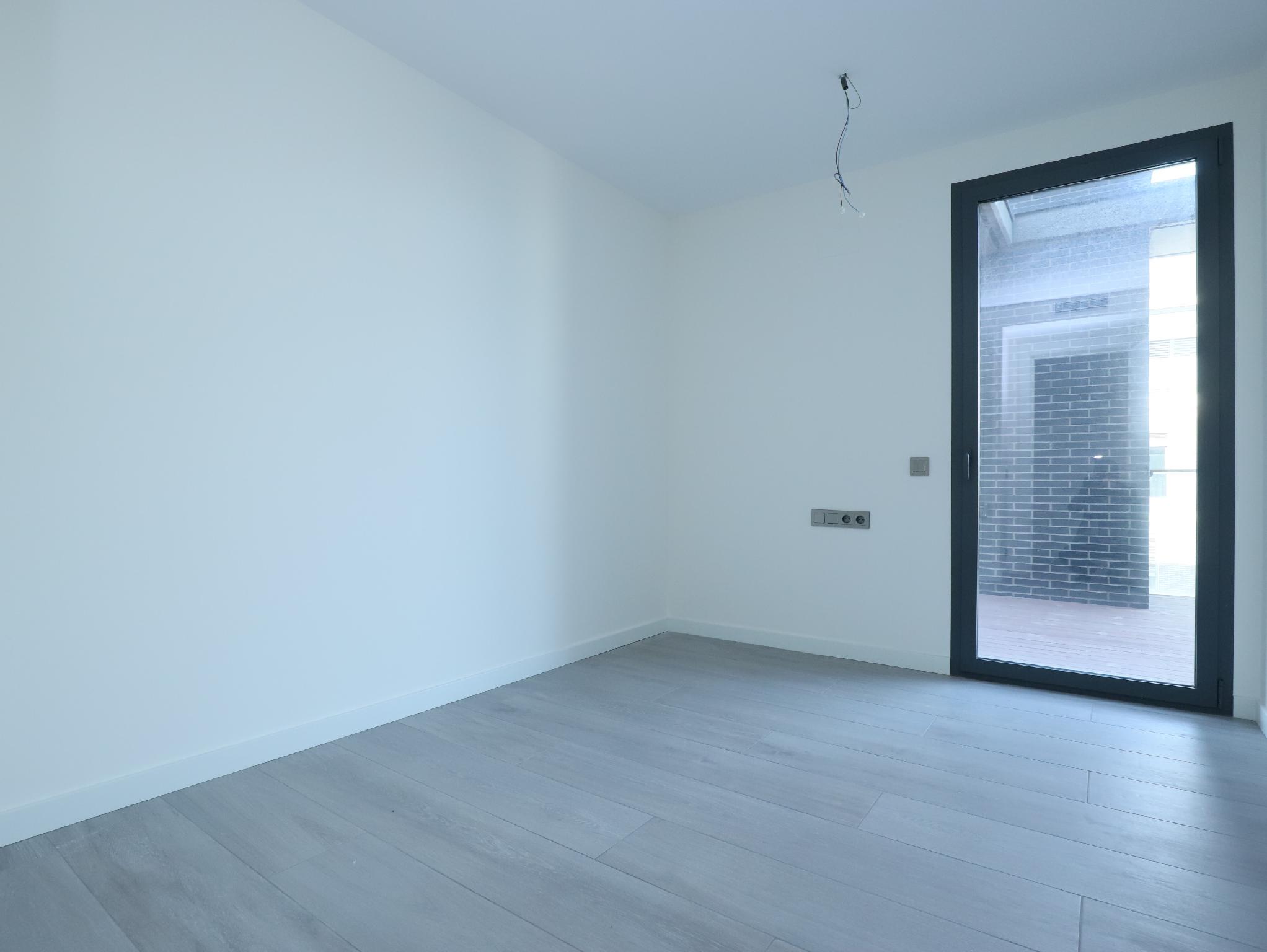 Imagen 25 Ático en venta en Esplugues De Llobregat / Avda Dels Traginers y profesor Barraquer