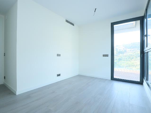 Imagen 29 Inmueble 291806 - Ático en venta en Esplugues De Llobregat / Avda Dels Traginers y profesor Barraquer