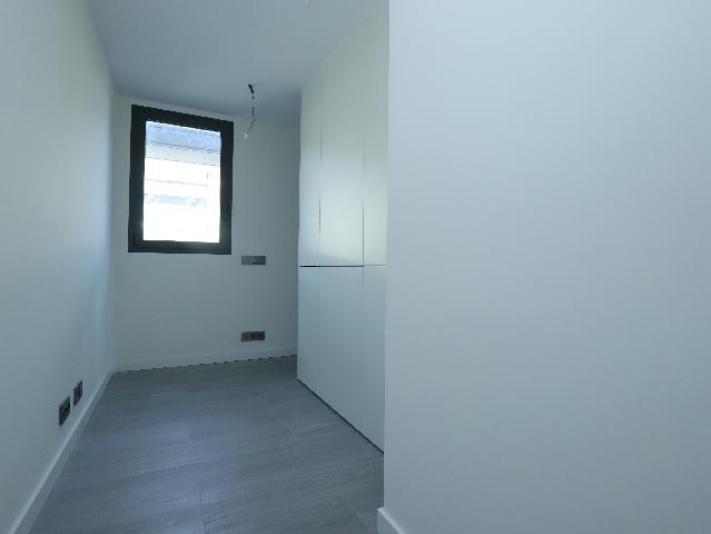 Imagen 38 Inmueble 291806 - Ático en venta en Esplugues De Llobregat / Avda Dels Traginers y profesor Barraquer