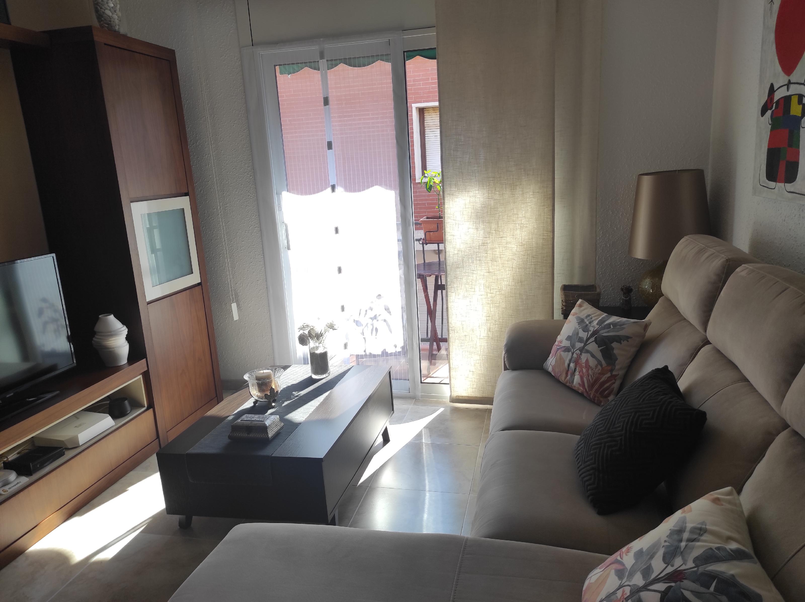 Imagen 2 Piso en venta en Sant Just Desvern / Junto centro de atención primaria, cap de Sant Just