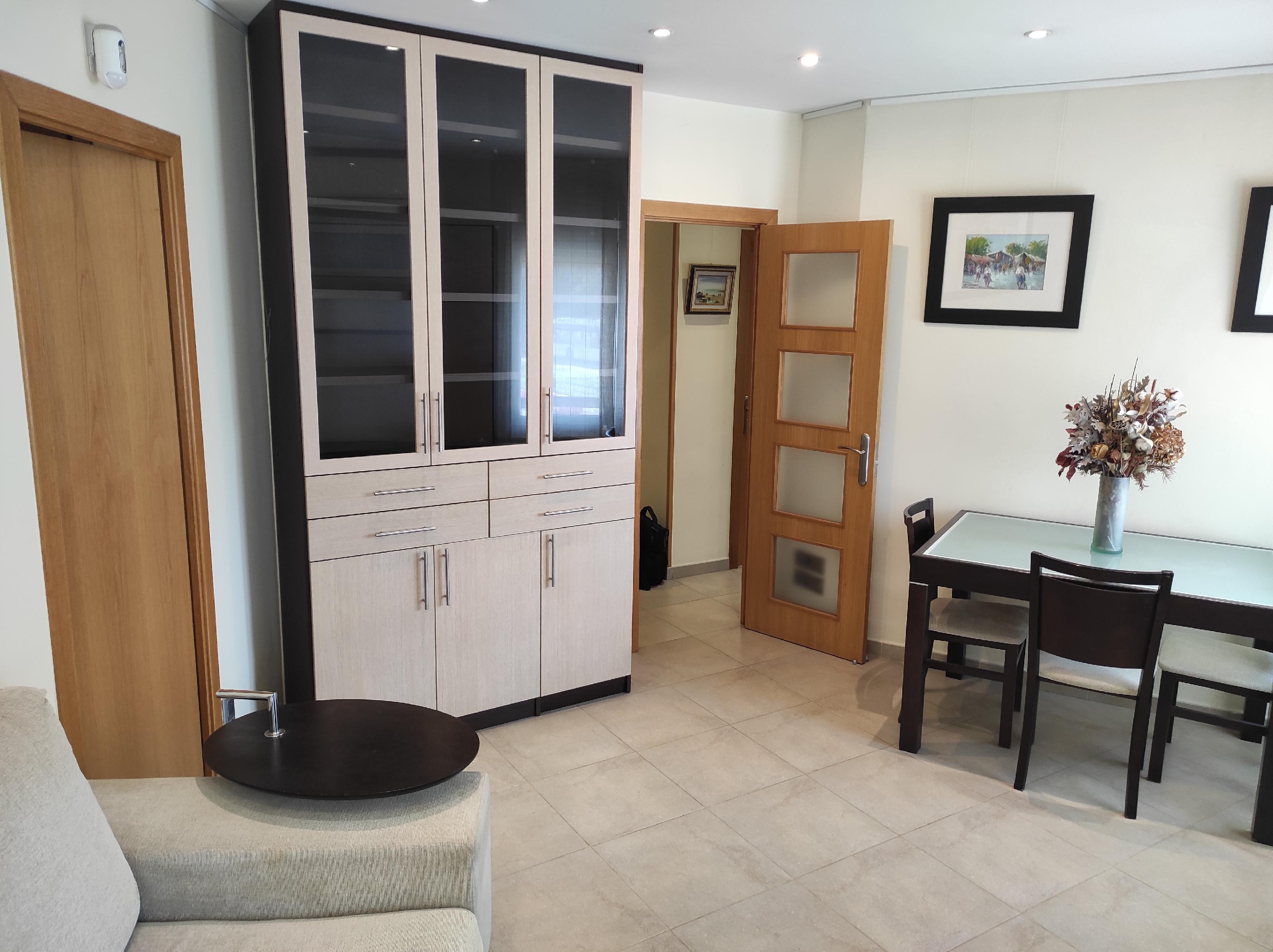 Imagen 5 Piso en venta en Esplugues De Llobregat / Avda Cornella junto Caprabo