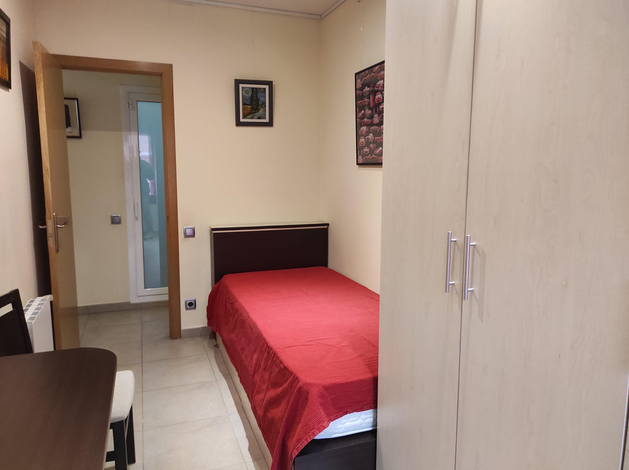 Imagen 26 Piso en venta en Esplugues De Llobregat / Avda Cornella junto Caprabo