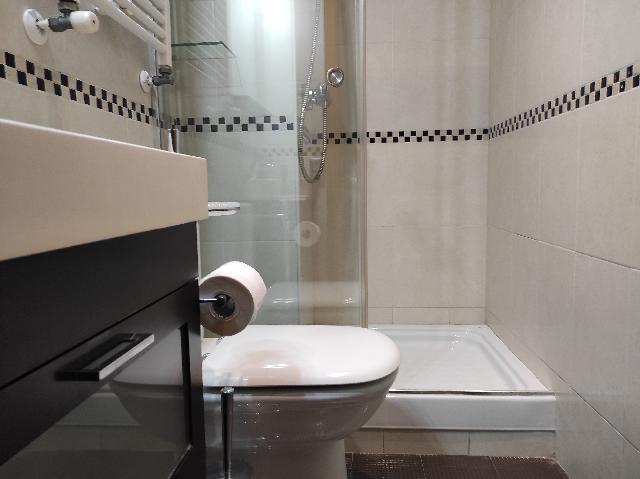 Imagen 32 Inmueble 293278 - Piso en venta en Esplugues De Llobregat / Avda Cornella junto Caprabo