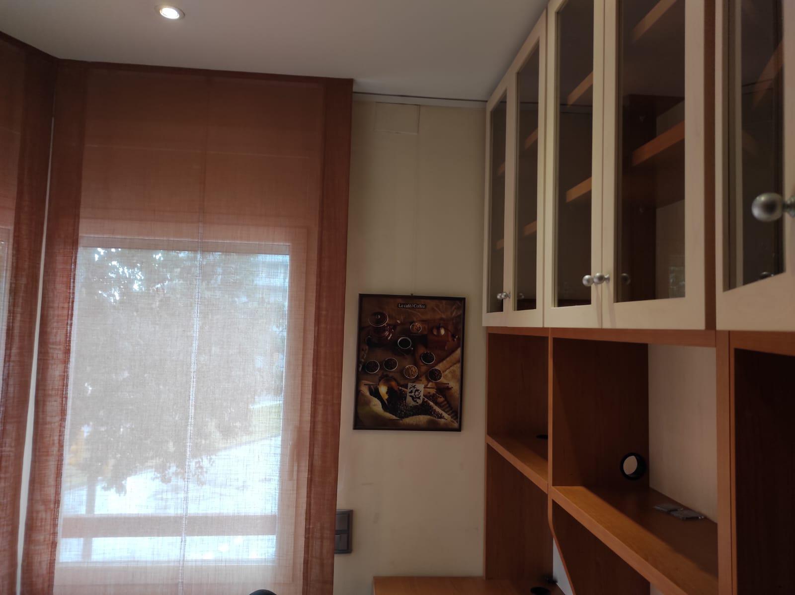 Imagen 37 Piso en venta en Esplugues De Llobregat / Avda Cornella junto Caprabo