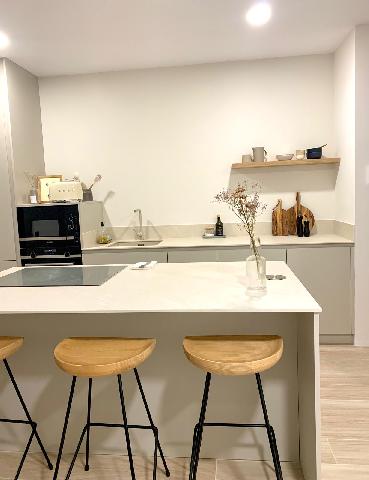 Imagen 1 Inmueble 296148 - Planta Baja en venta en Cornellà De Llobregat / Junto plaça de Lluis Marsans y calle Miranda 