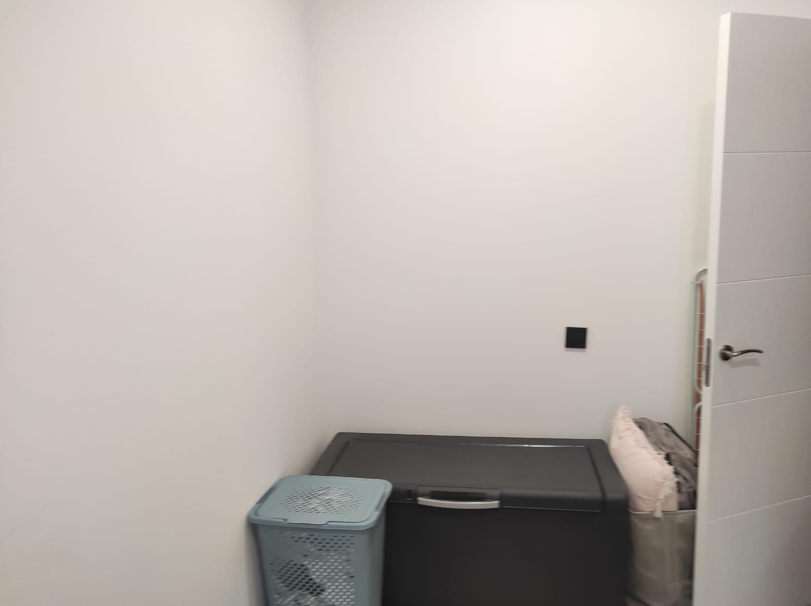 Imagen 28 Planta Baja en venta en Cornellà De Llobregat / Junto plaça de Lluis Marsans y calle Miranda 