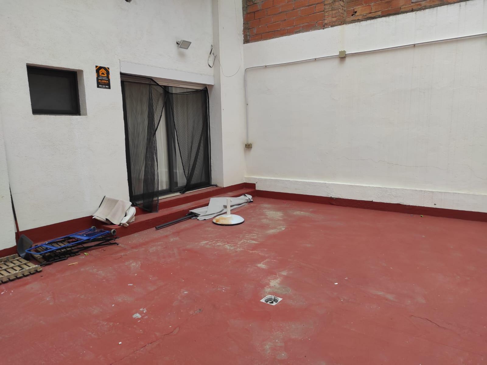 Imagen 30 Planta Baja en venta en Cornellà De Llobregat / Junto plaça de Lluis Marsans y calle Miranda 