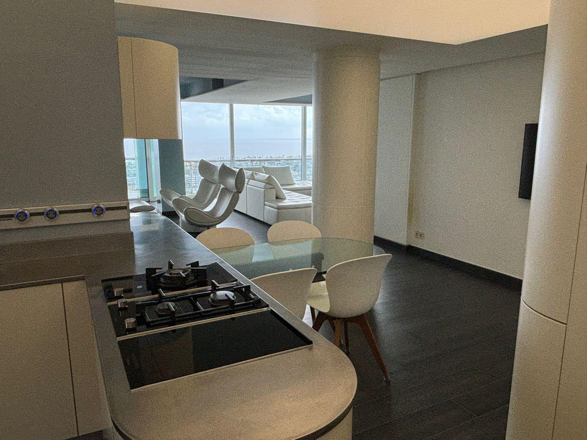 Imagen 18 Piso en venta en Sitges / Bien comunicado,vistas de una gran belleza y agradables