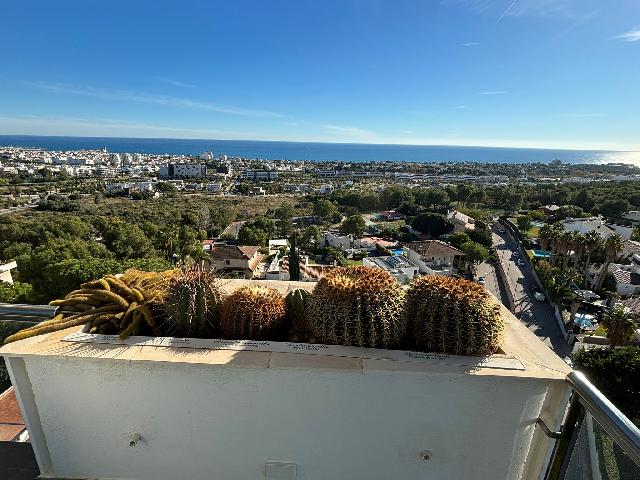 Imagen 1 Inmueble 296462 - Piso en venta en Sitges / Bien comunicado,vistas de una gran belleza y agradables