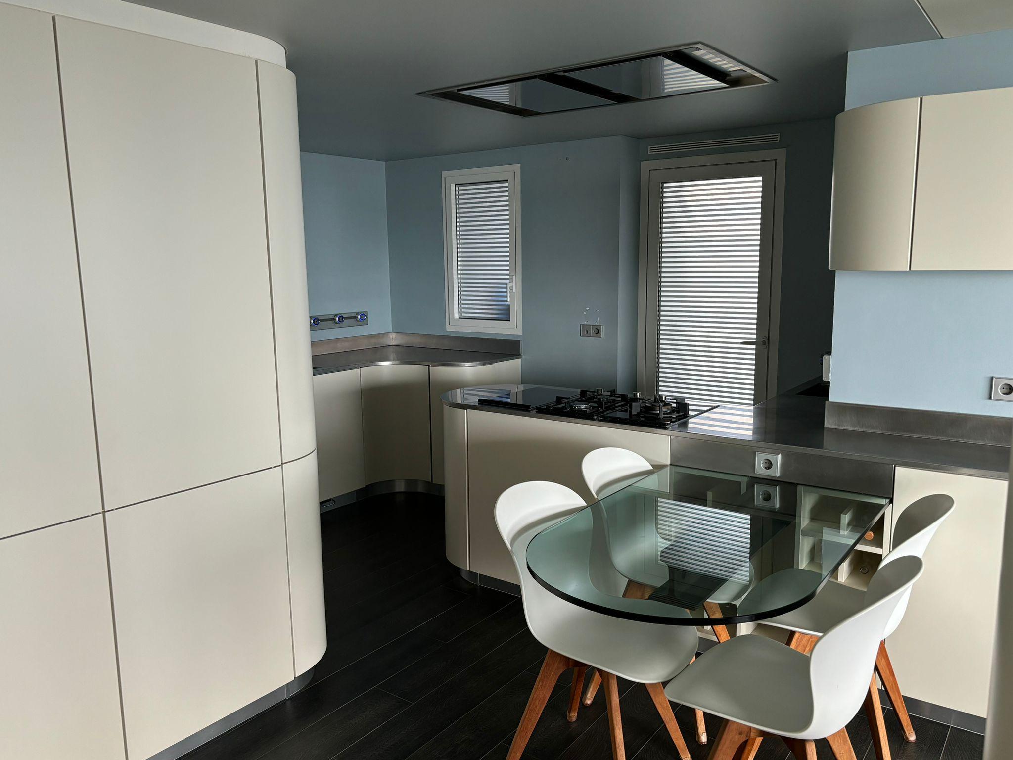 Imagen 22 Piso en venta en Sitges / Bien comunicado,vistas de una gran belleza y agradables