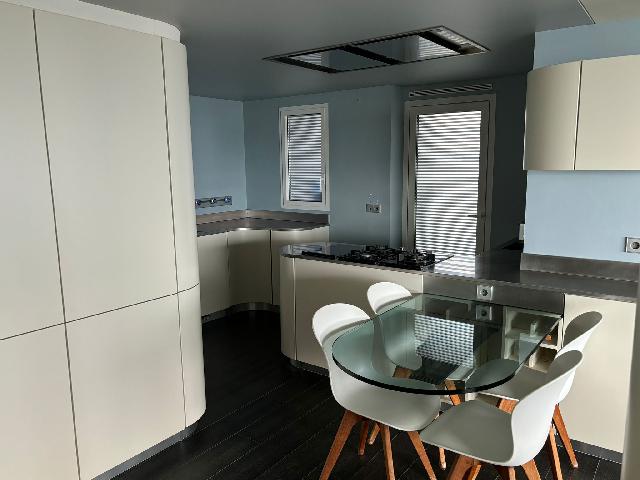 Imagen 22 Inmueble 296462 - Piso en venta en Sitges / Bien comunicado,vistas de una gran belleza y agradables