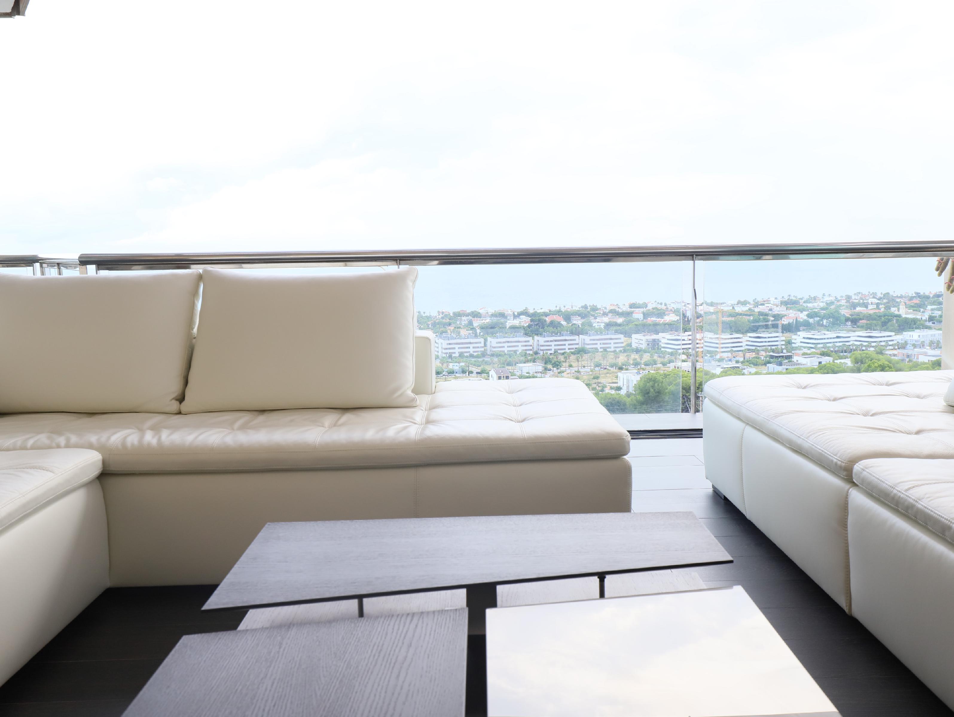 Imagen 9 Piso en venta en Sitges / Bien comunicado,vistas de una gran belleza y agradables