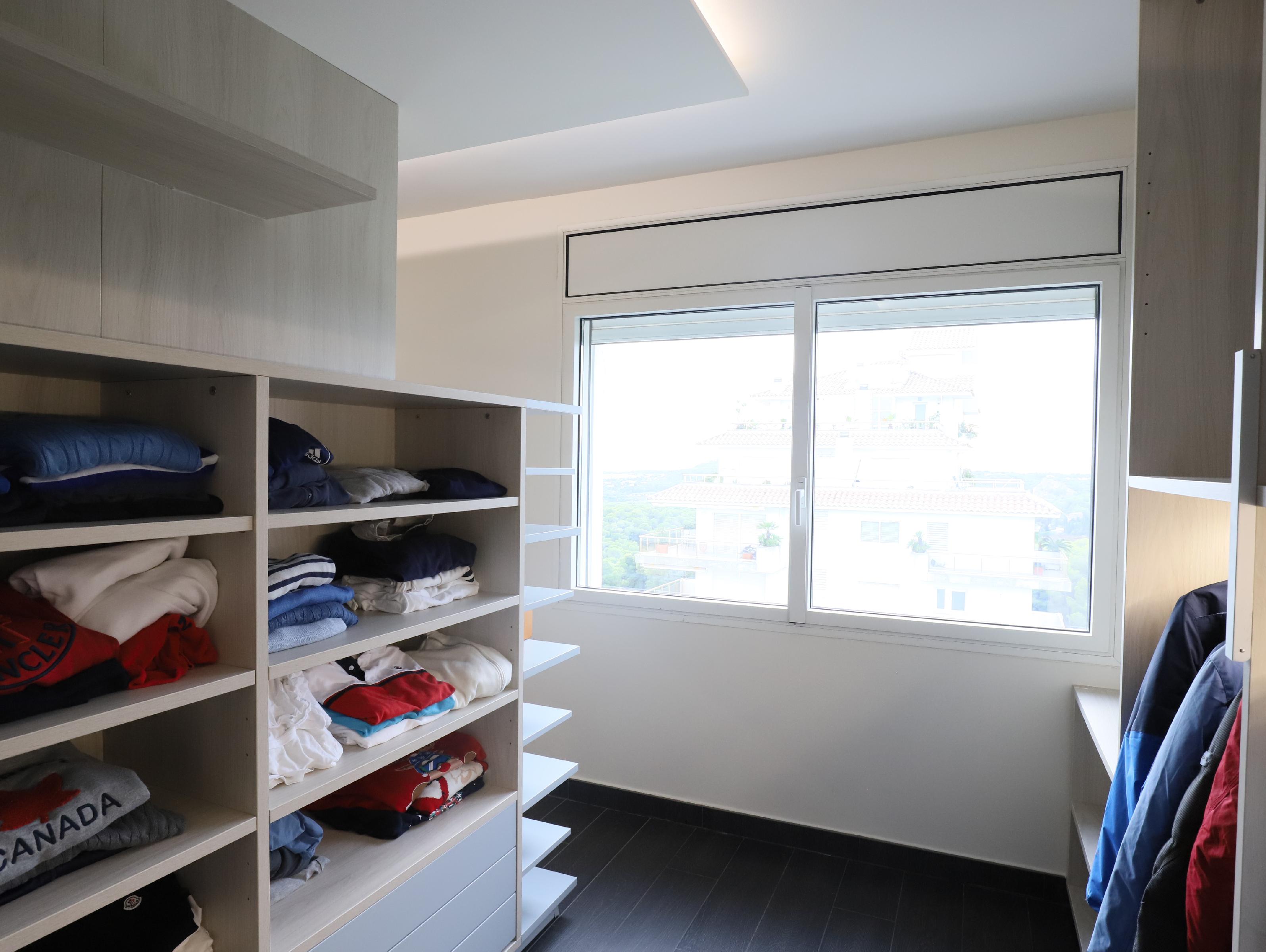 Imagen 31 Piso en venta en Sitges / Bien comunicado,vistas de una gran belleza y agradables