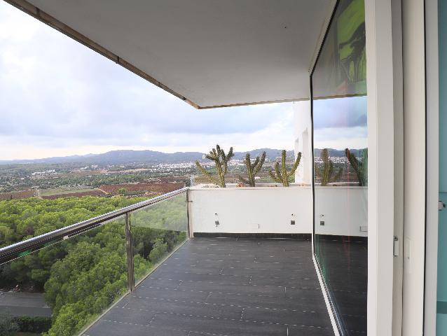 Imagen 5 Inmueble 299177 - Piso en venta en Sitges / Bien comunicado,vistas de una gran belleza y agradables