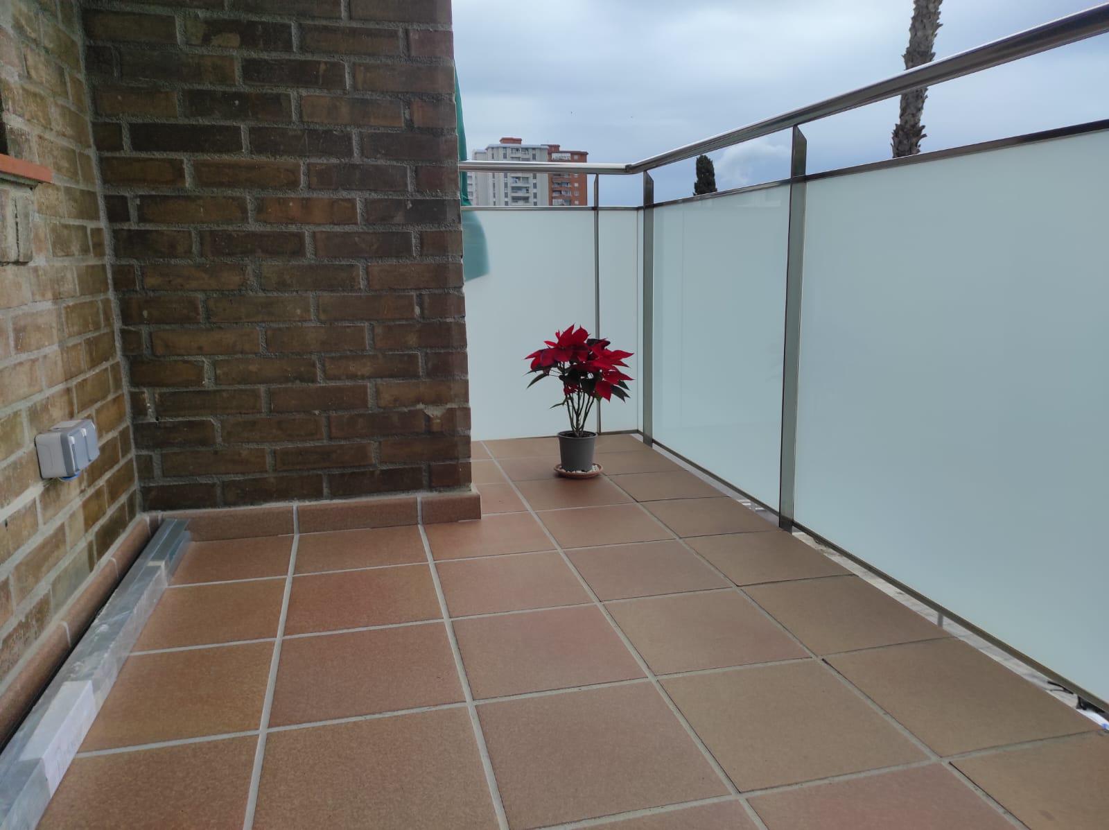 Imagen 31 Piso en venta en Esplugues De Llobregat / Can Clota frente parque de la Solidaritat