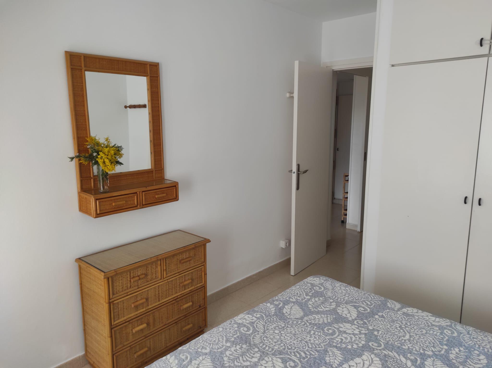 Imagen 25 Apartamento en venta en Tossa De Mar / Cala Llorell, cala Llevado, urb. Santa Maria De Llorell