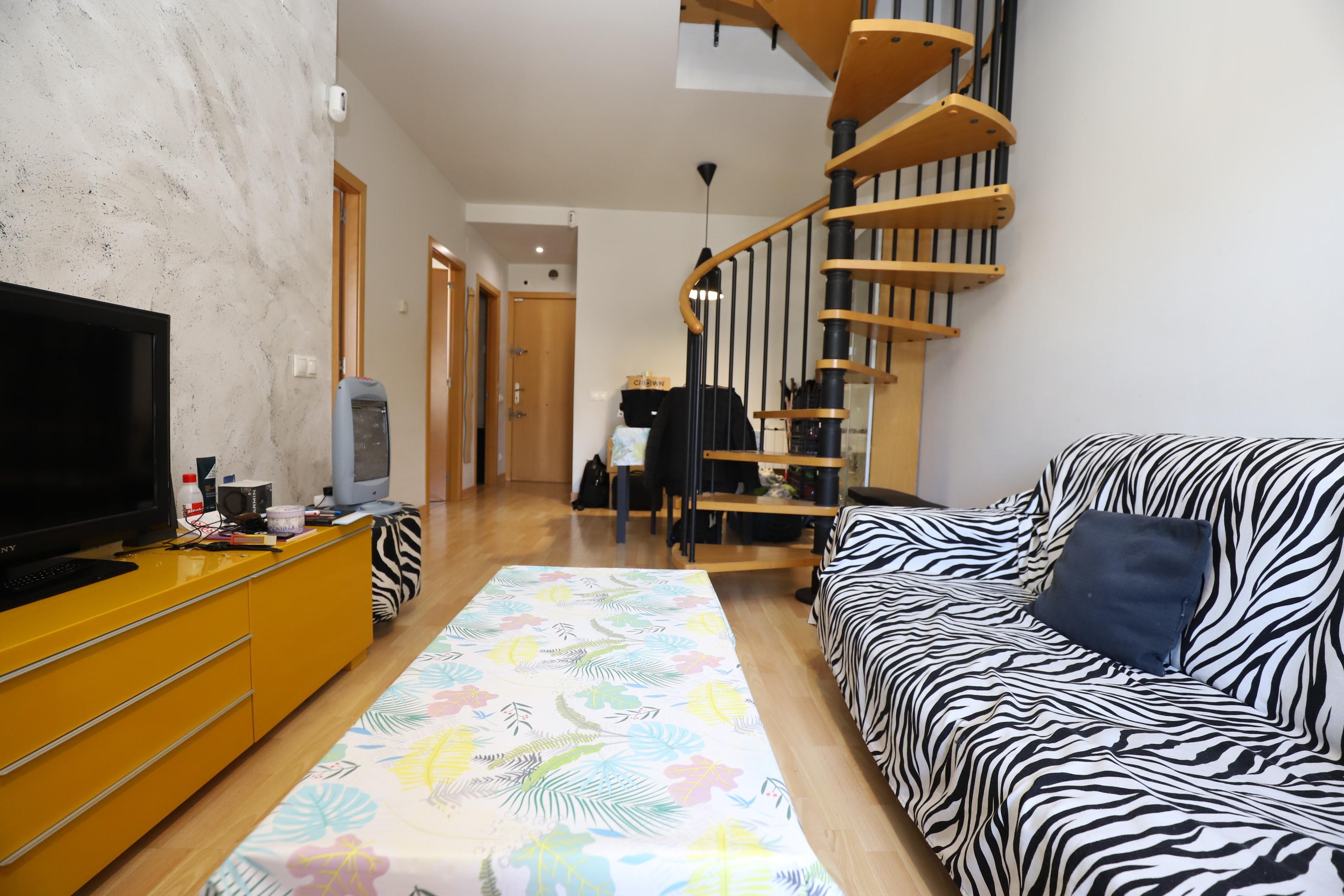 Imagen 8 Dúplex en venta en Sant Vicenç Dels Horts / Parque del Serral , cerca Caprabo