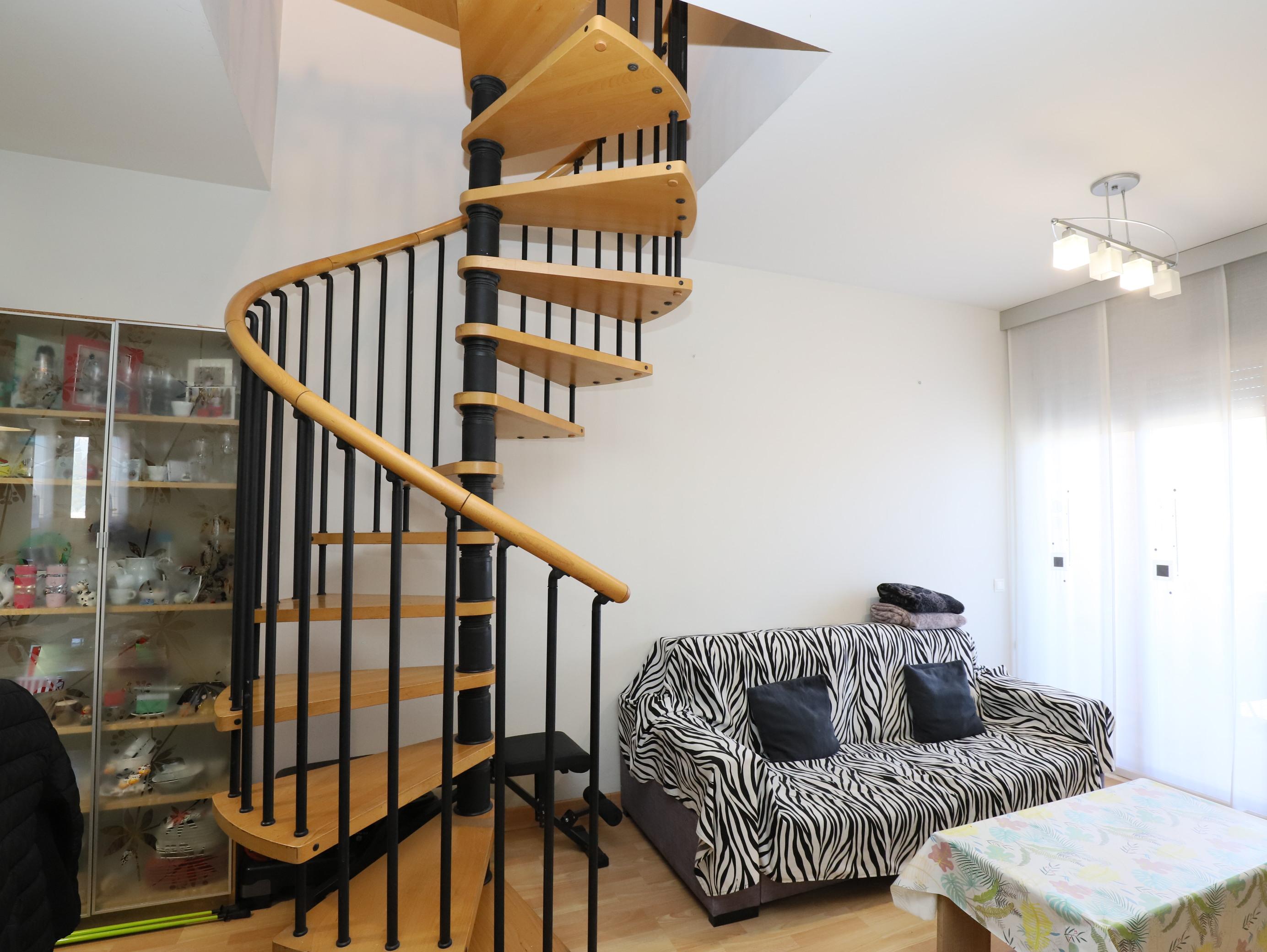 Imagen 10 Dúplex en venta en Sant Vicenç Dels Horts / Parque del Serral , cerca Caprabo