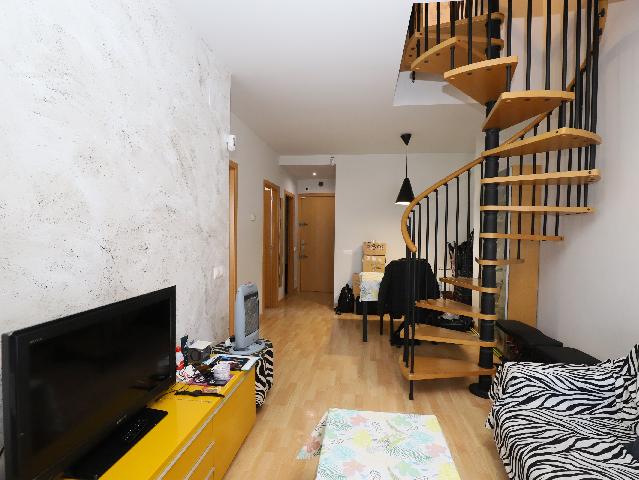 Imagen 6 Inmueble 301150 - Dúplex en venta en Sant Vicenç Dels Horts / Parque del Serral , cerca Caprabo