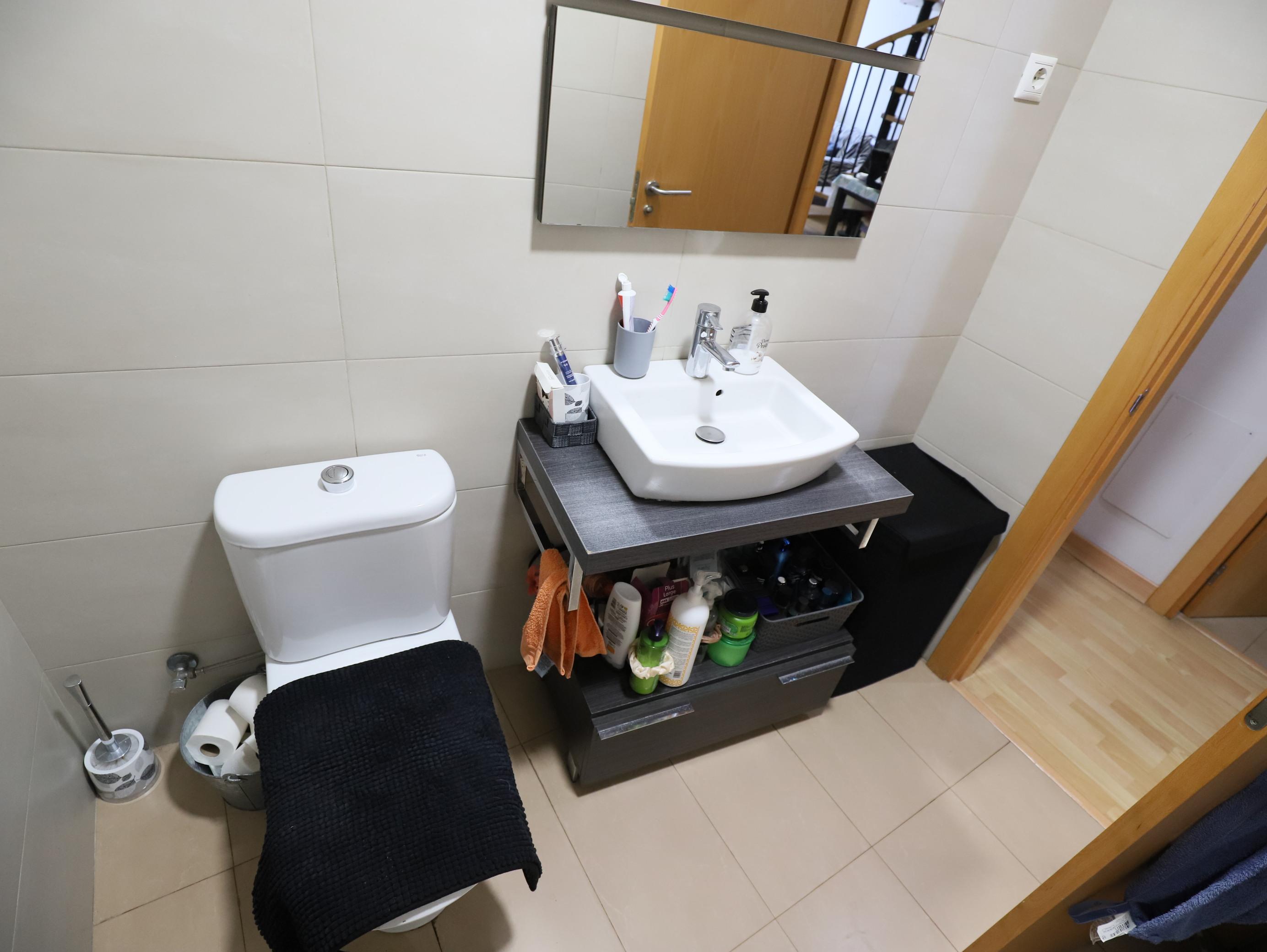 Imagen 20 Dúplex en venta en Sant Vicenç Dels Horts / Parque del Serral , cerca Caprabo