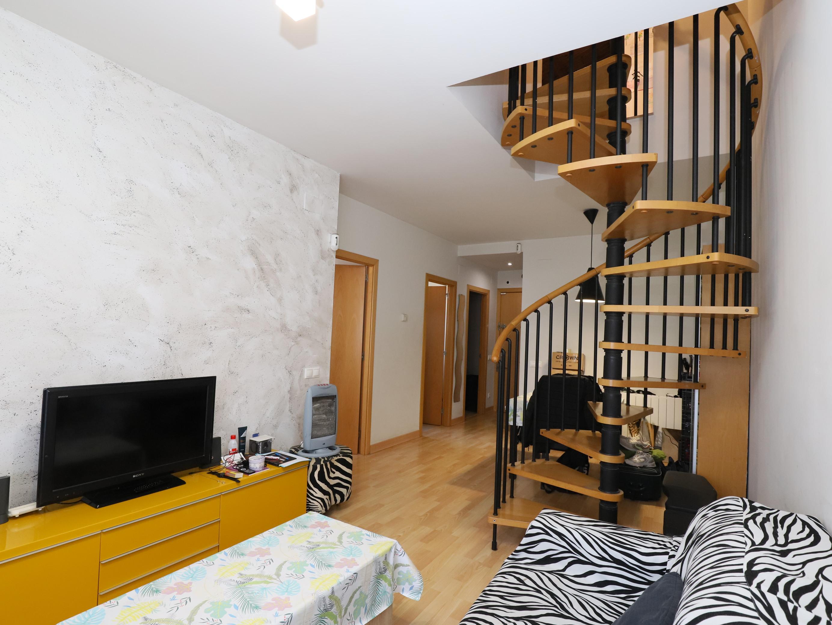 Imagen 5 Dúplex en venta en Sant Vicenç Dels Horts / Parque del Serral , cerca Caprabo