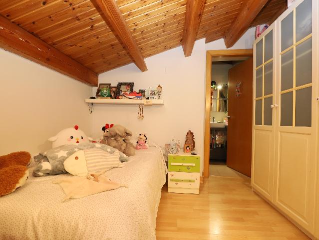 Imagen 32 Inmueble 301150 - Dúplex en venta en Sant Vicenç Dels Horts / Parque del Serral , cerca Caprabo