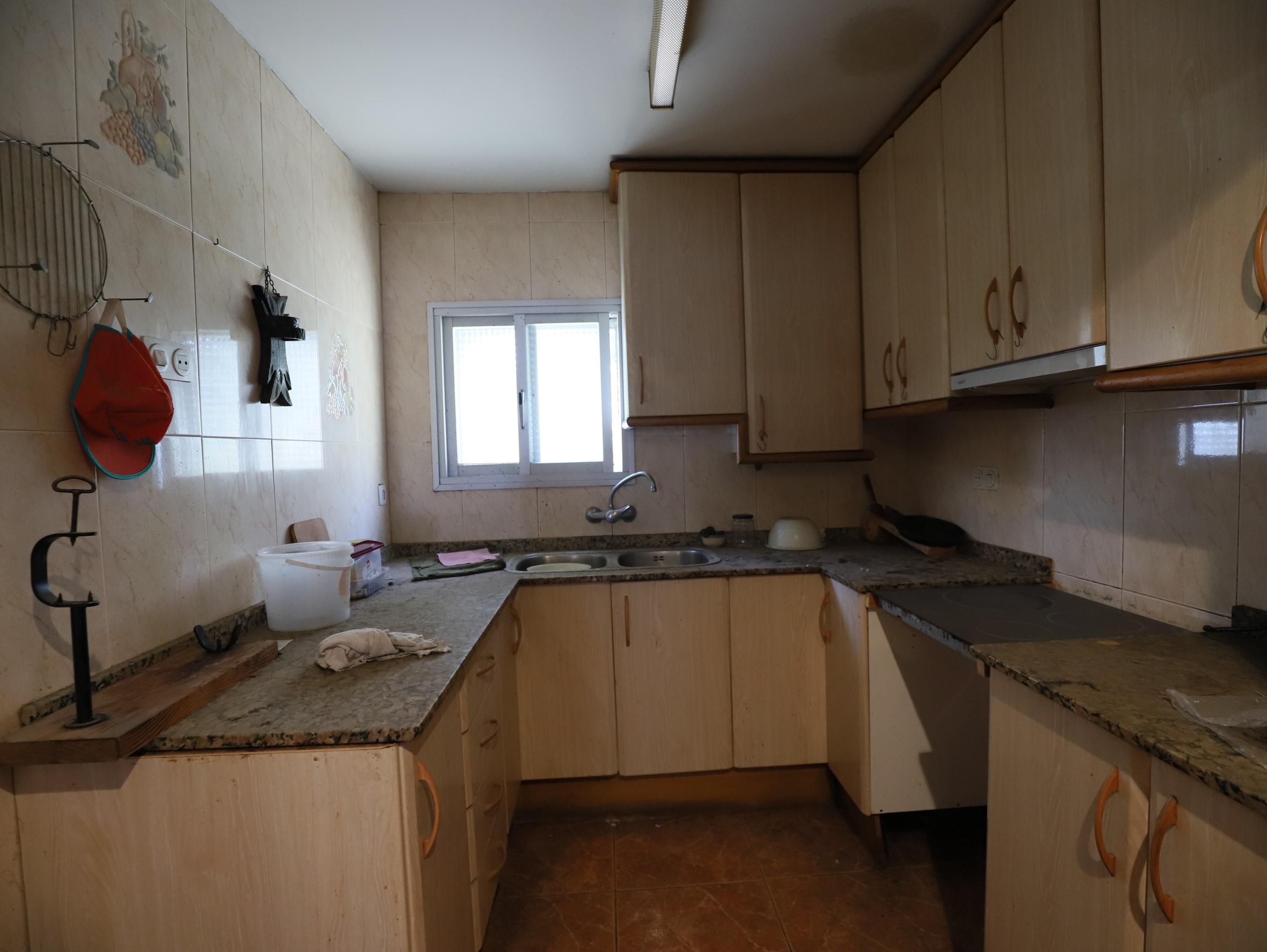 Imagen 36 Casa en venta en Esplugues De Llobregat / Jardines de Cal Hospital, cerca fundación Finest...