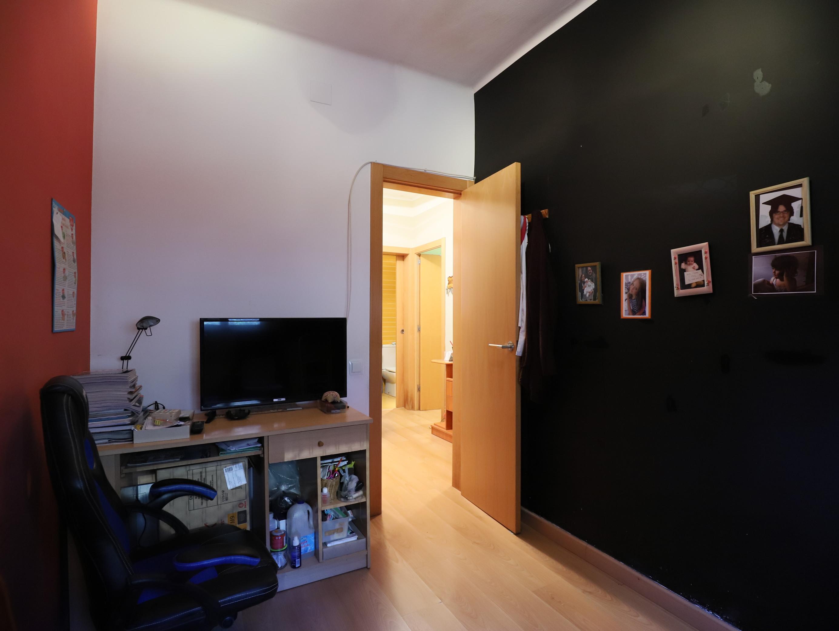 Imagen 17 Casa en venta en Esplugues De Llobregat / Jardines de Cal Hospital, cerca fundación Finest...