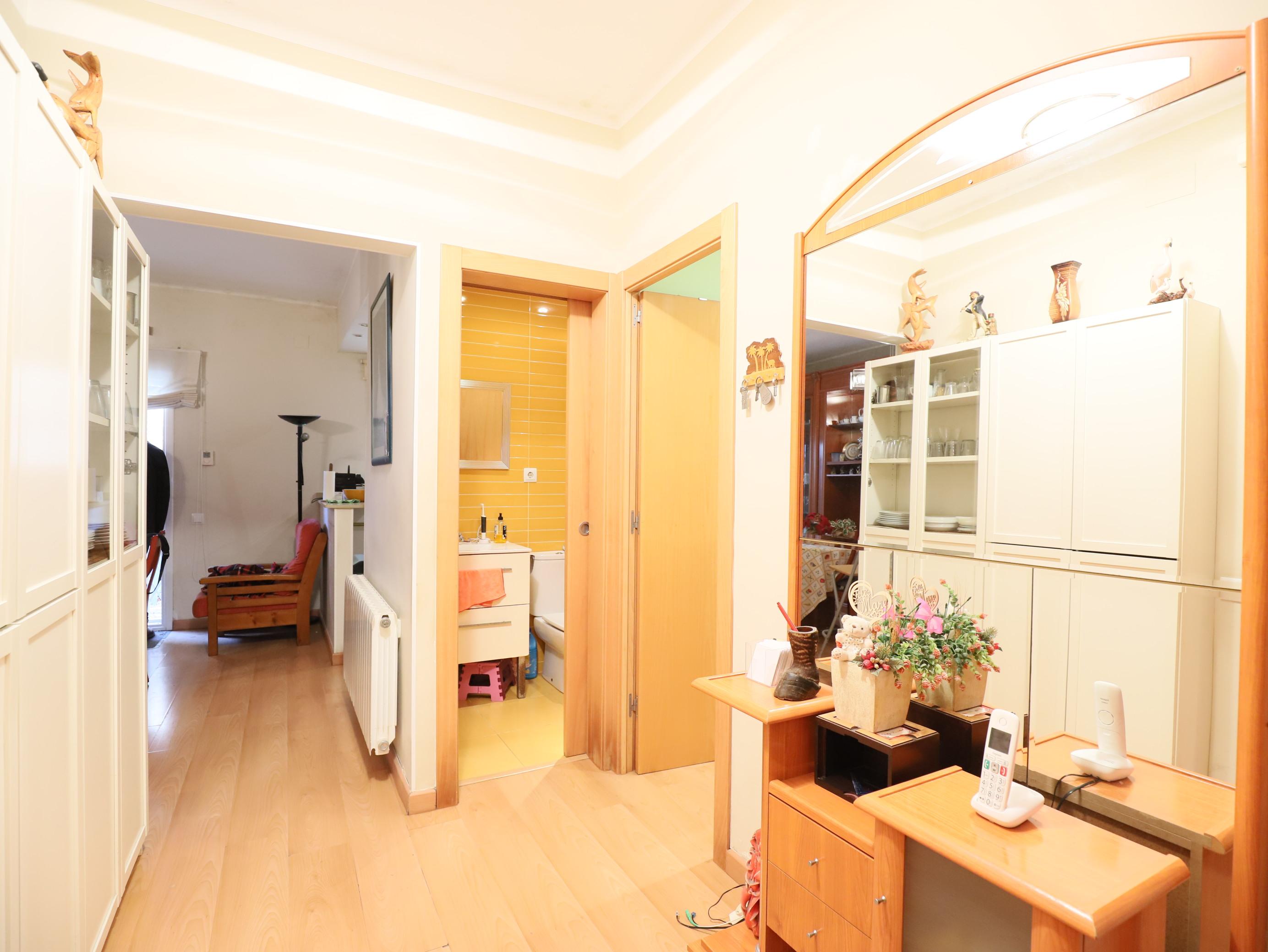 Imagen 38 Casa en venta en Esplugues De Llobregat / Jardines de Cal Hospital, cerca fundación Finest...