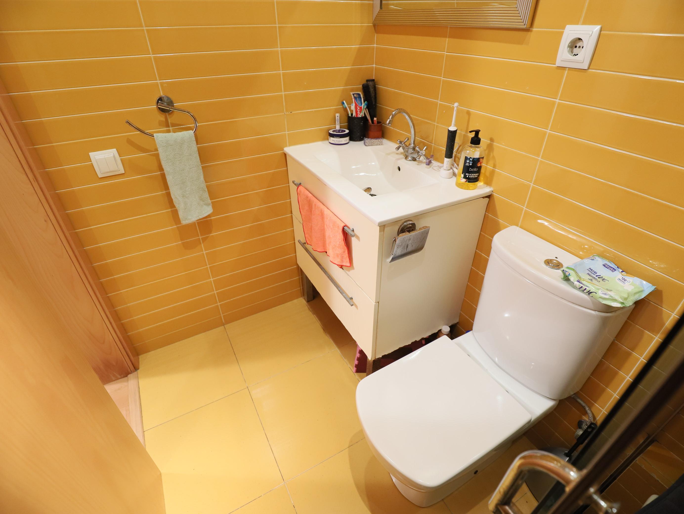 Imagen 21 Casa en venta en Esplugues De Llobregat / Jardines de Cal Hospital, cerca fundación Finest...