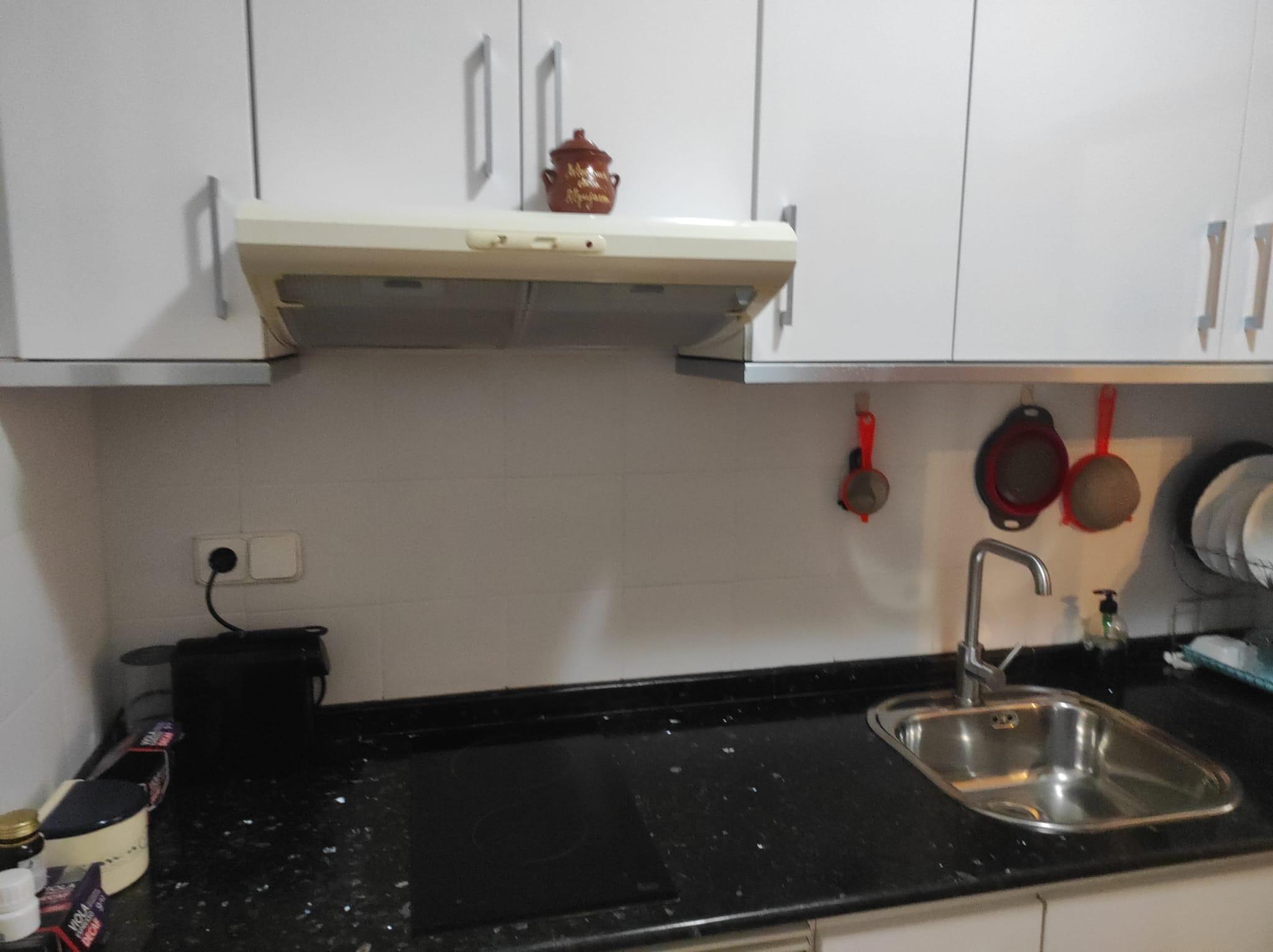 Imagen 16 Piso en venta en Esplugues De Llobregat / Junto Angel Gumera y biblioteca pare Miquel D´Es...