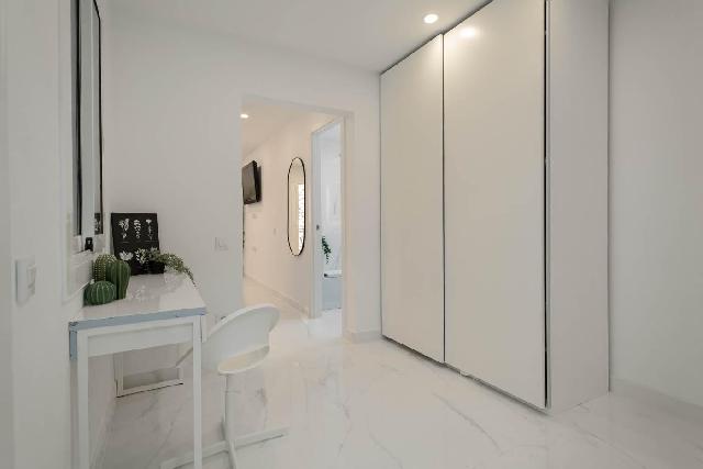 Imagen 5 Inmueble 263103 - Piso en venta en Barcelona / Junto Ronda Sant Antoni