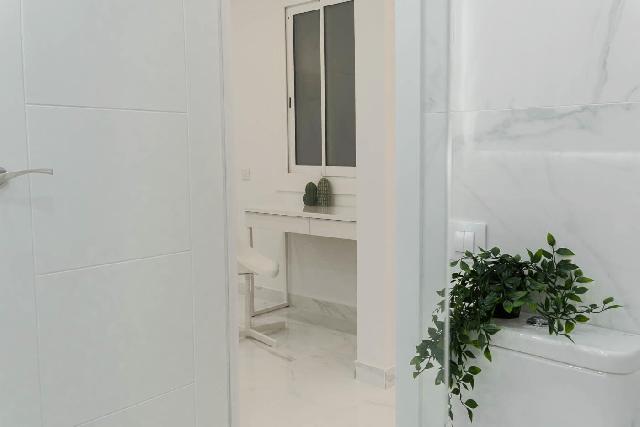 Imagen 24 Inmueble 263103 - Piso en venta en Barcelona / Junto Ronda Sant Antoni